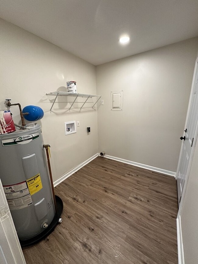 Building Photo - Charming Pet-Friendly 2BR Home with Off-Street Parking in Chattanooga