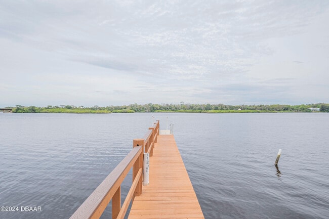 Building Photo - 6236 Clover Bend Dr