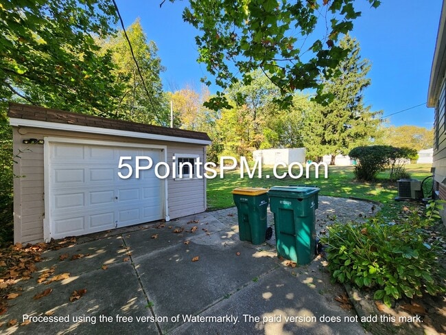 Building Photo - 5178 Homewood Ave