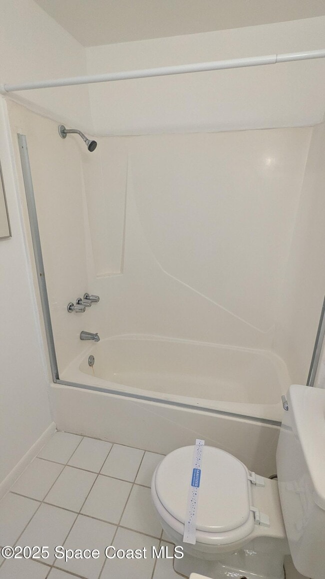 Building Photo - 215 San Juan Cir