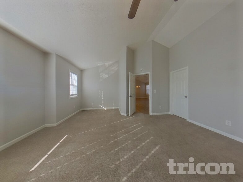 Building Photo - 299 Greystone Cir