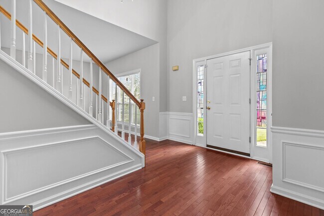 Building Photo - 2315 Hiawassee Dr NW
