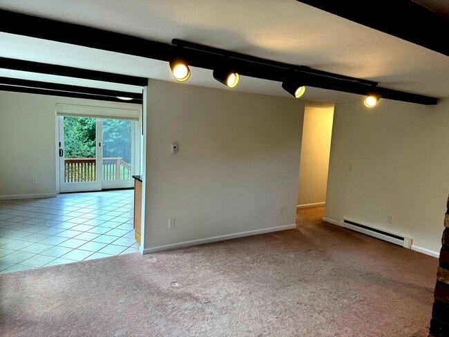 Building Photo - 7 Briny Way