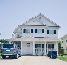 Building Photo - 601 Highlands St