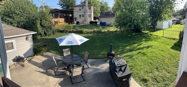 Building Photo - 761 56th St