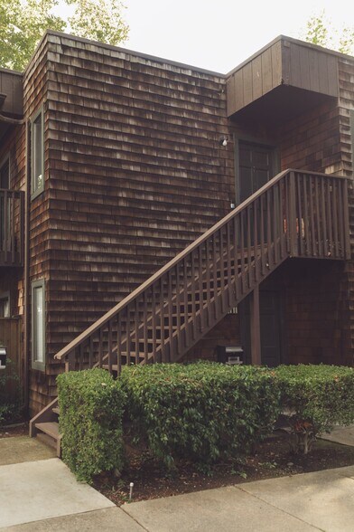 Building Photo - 1173 Honey Trl