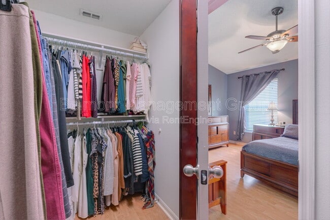 Building Photo - 1439 Sunningdale Way