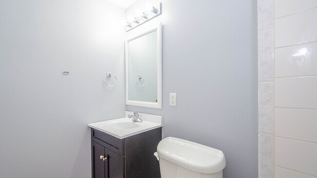 Building Photo - 1441 S State St