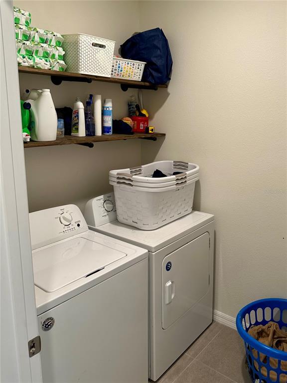 Building Photo - 32860 Brooks Hawk Ln