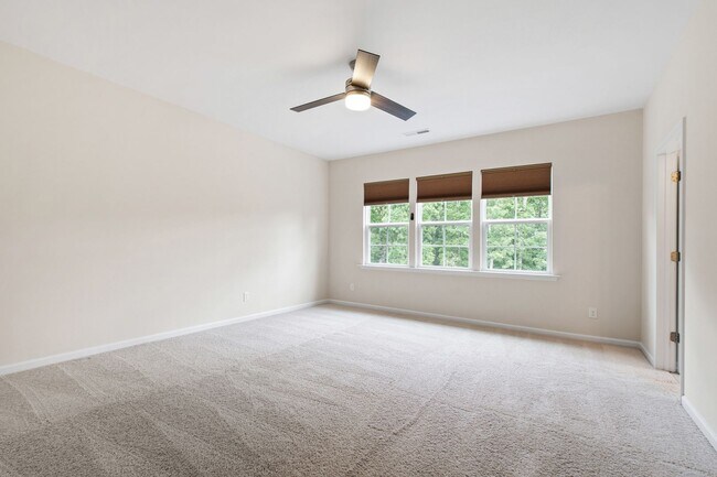 Building Photo - Live Beautifully in This Upgraded 4-Bedroom Home in Apex!