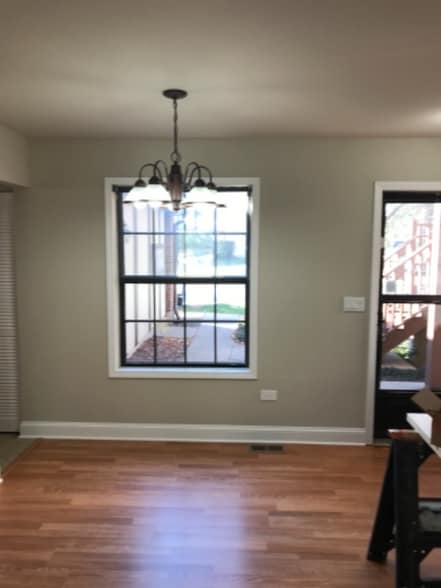 Building Photo - 371 Sandhurst Cir