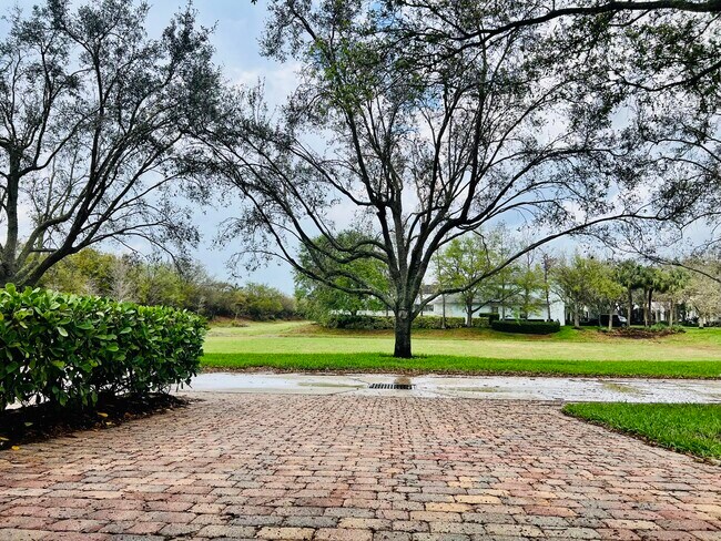 Building Photo - 223 Soriano Dr