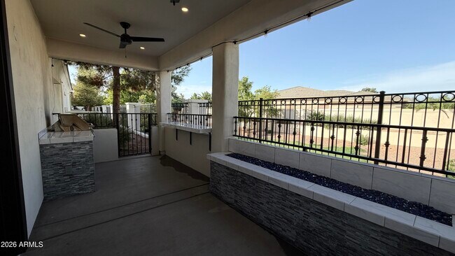 Building Photo - 1777 W Ocotillo Rd