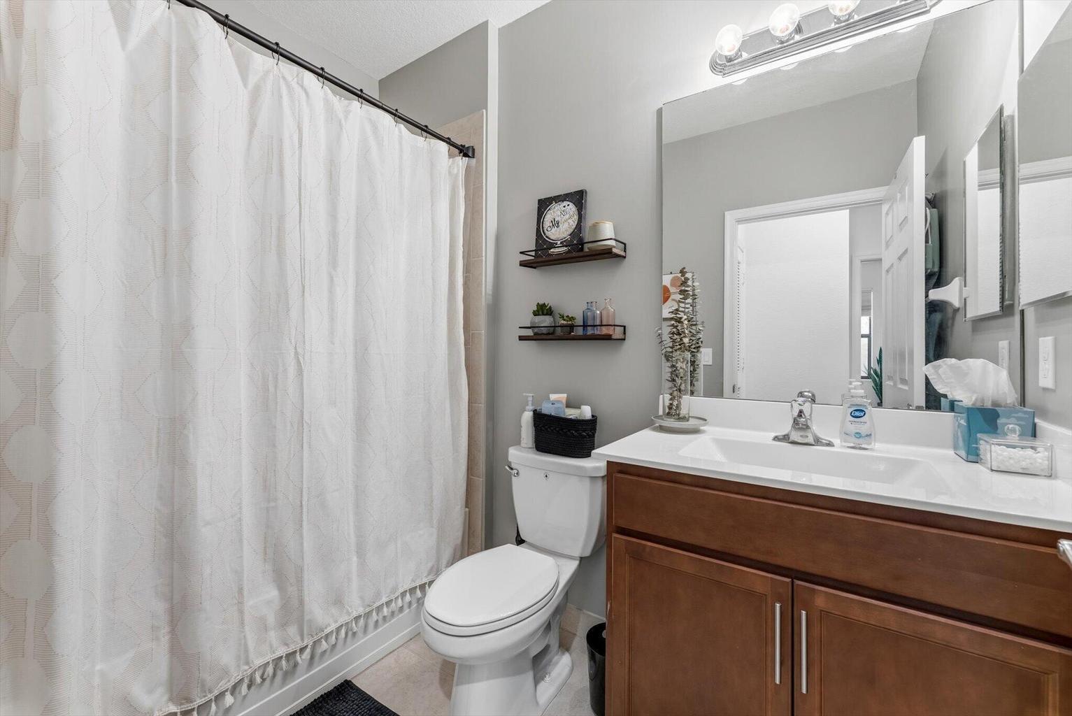 Building Photo - 4660 Silver Saw Ln