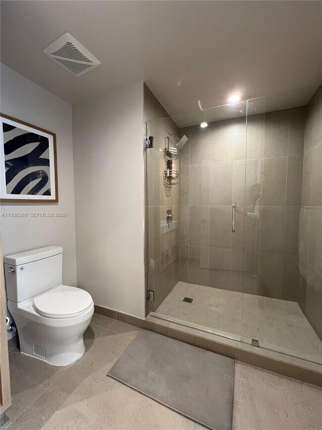 Building Photo - 11 NE 6th St