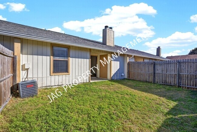 Building Photo - 1338 Gettysburg Dr