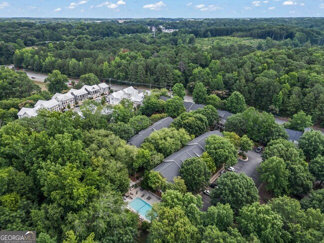 Building Photo - 660 Barnett Shoals Rd