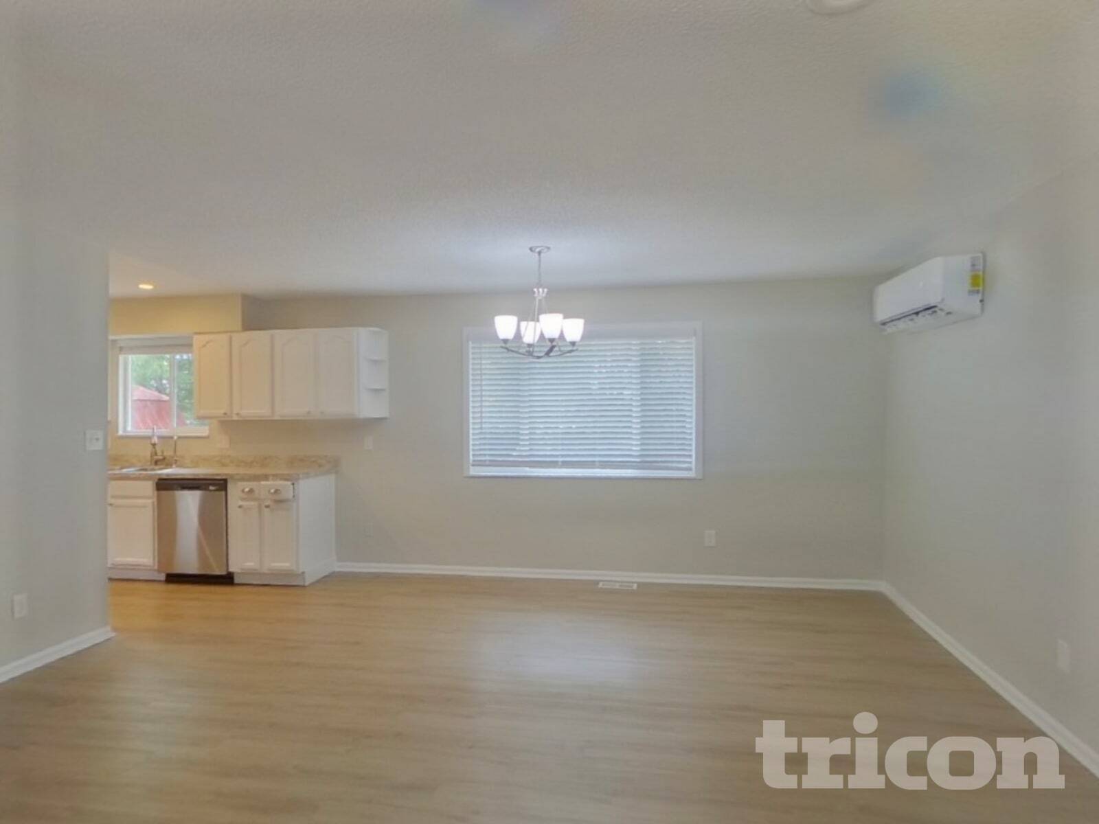 Building Photo - 6650 Brook Forest Dr