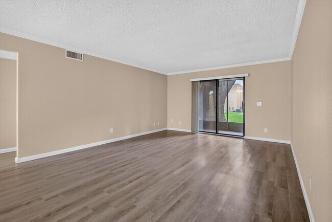 Building Photo - 5811 Atlantic Blvd