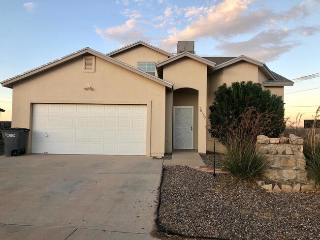Primary Photo - 10757 Blue Sage Dr
