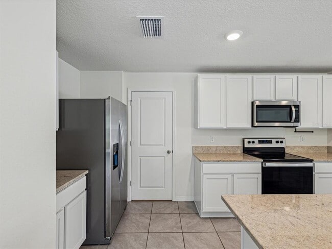Building Photo - 11792 White Willow Ln