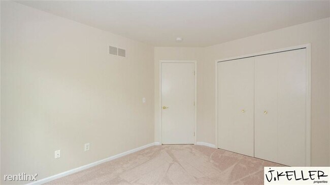 Building Photo - 3477 Ashburnam Rd