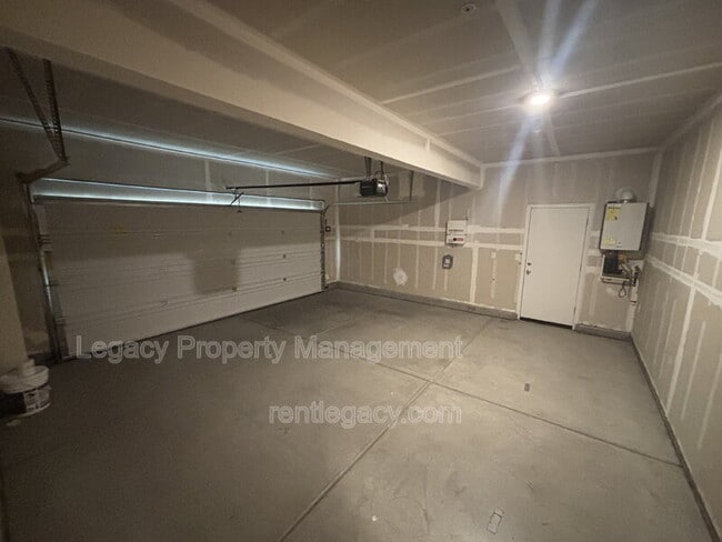 Building Photo - 2878 Catalano Wy