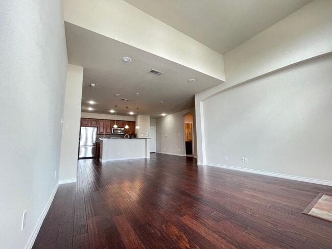 Building Photo - Westview Condo's