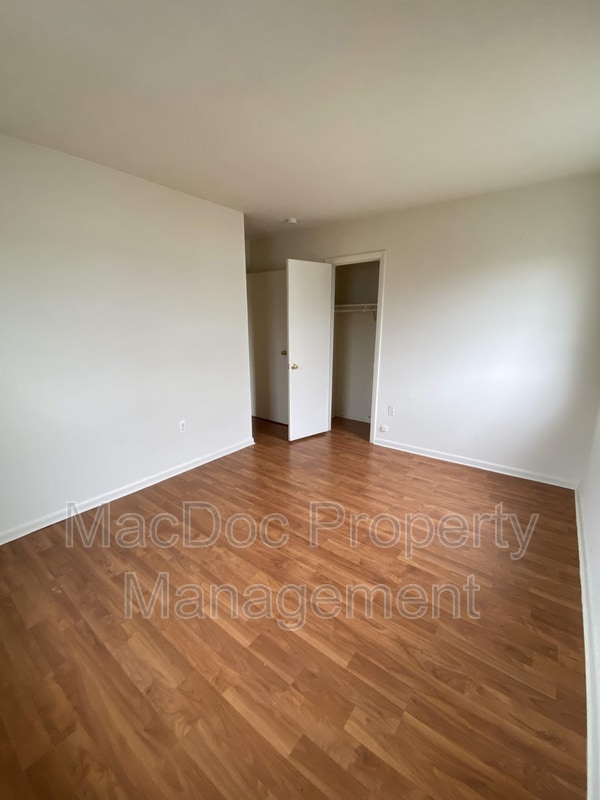 Building Photo - 2331 McClellan Ct