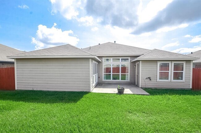 Building Photo - 23154 Quiet Heron Ct
