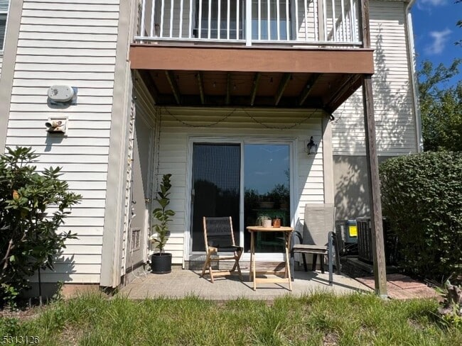 Building Photo - 171 Potomac Dr