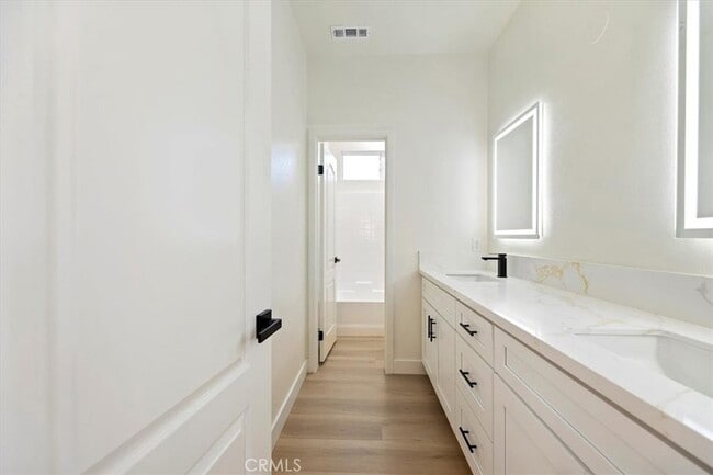 Building Photo - 2870 Newcastle Way