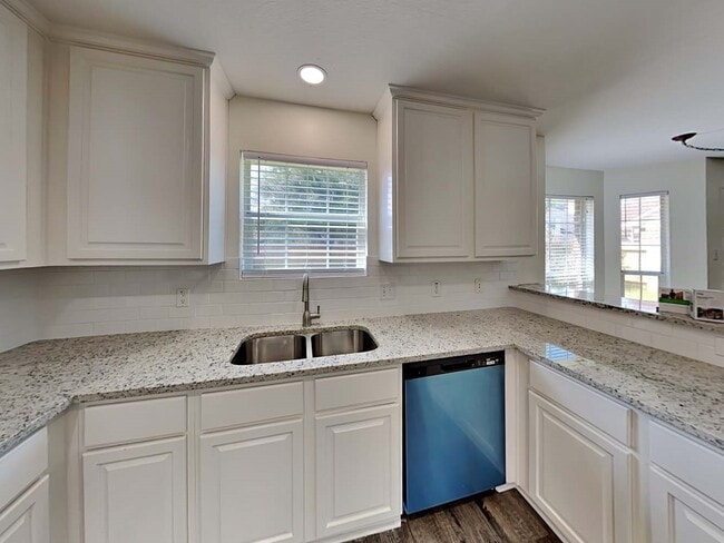 Building Photo - 6330 Big Oak Canyon Dr
