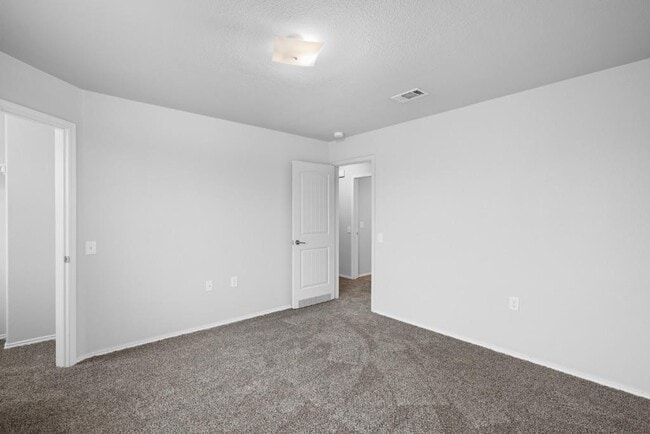 Building Photo - 7204 Outfitter Drive