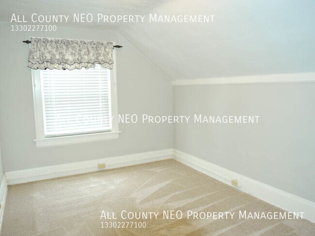 Building Photo - 1422 Elder Ave