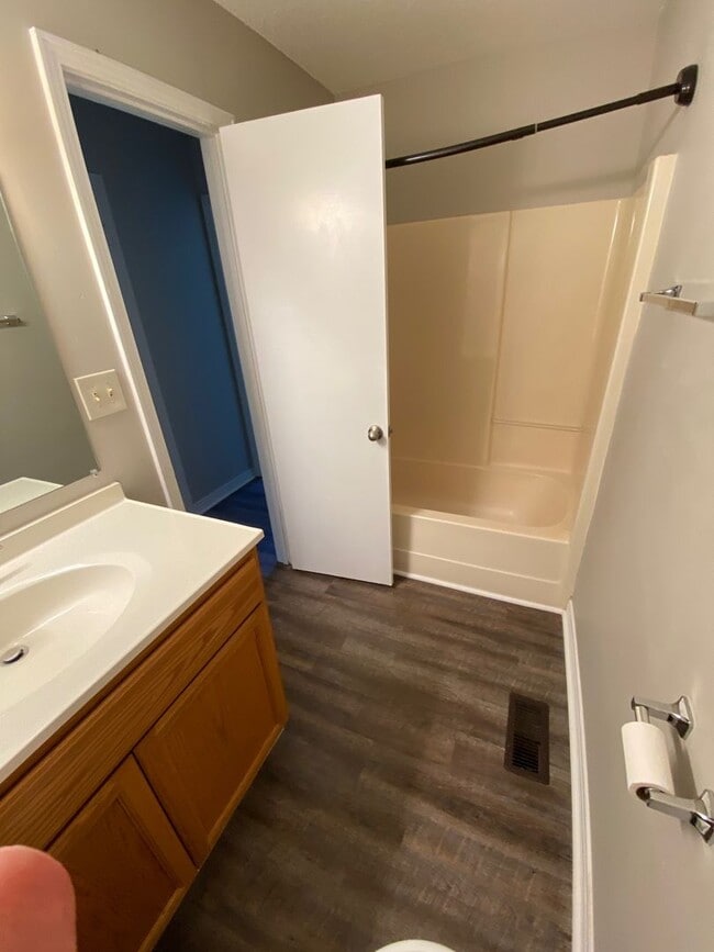 Building Photo - Ask about our move in special