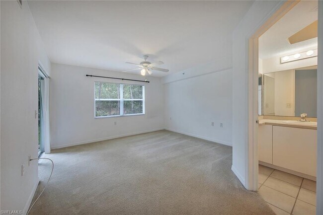 Building Photo - 25735 Lake Amelia Way