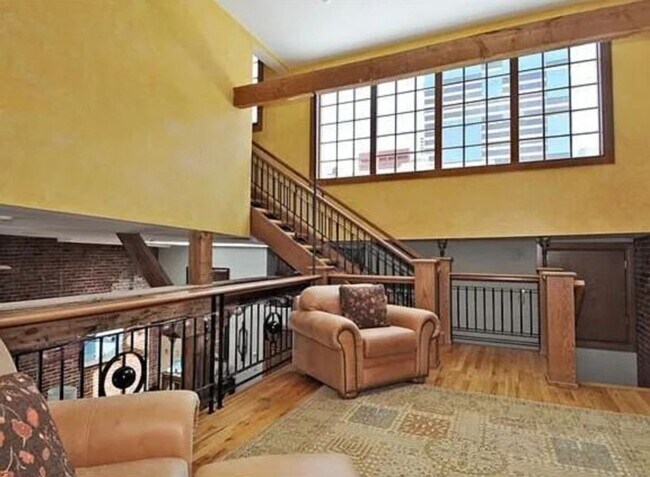 Building Photo - Available November 12