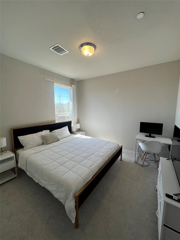 Building Photo - 11204 Gadsen Ln