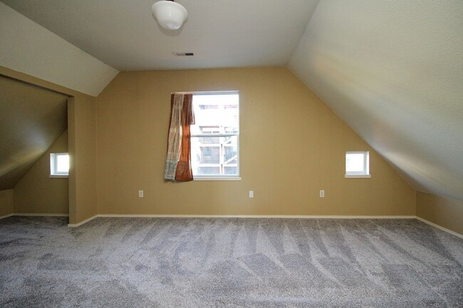 Building Photo - 3308 N Missouri Ave