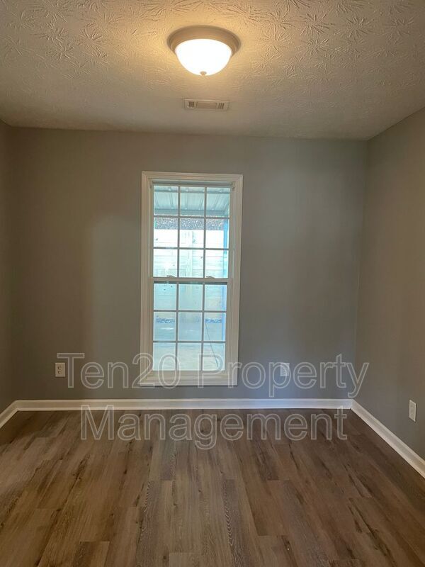 Building Photo - 5015 Hidden Hills Ct
