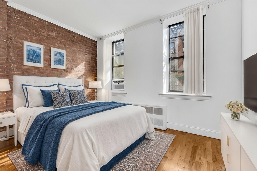 Building Photo - 158 Stanton St