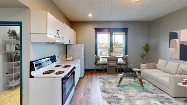 Primary Photo - 6307-6321 Roosevelt Way NE