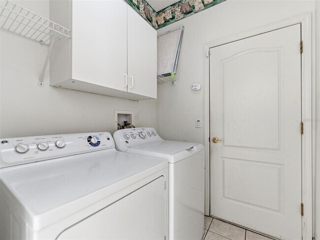 Building Photo - 23802 Coral Ridge Ln