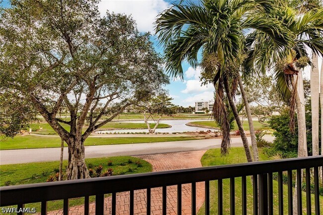 Building Photo - 376 Leatherfern Ln