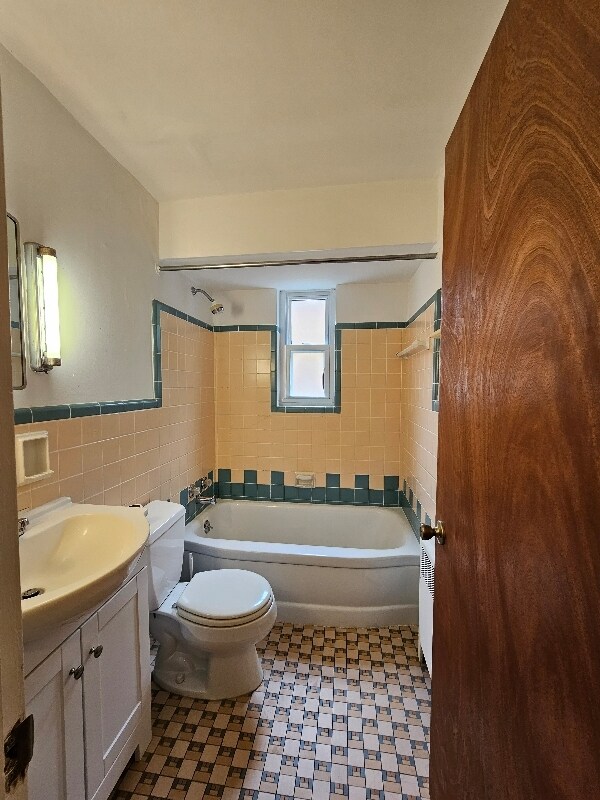 Building Photo - 6091 Dryden Ave