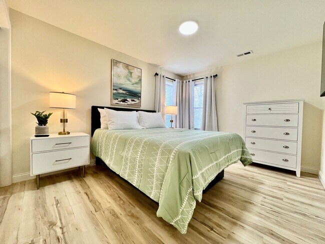 Building Photo - Beautiful NEW Ranch Home with a large deck & games