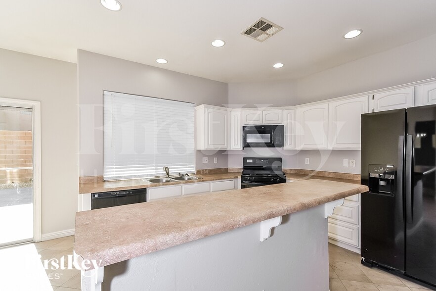 Building Photo - 6341 Heather Creek Pl