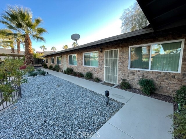 Building Photo - 74402 Abronia Trail