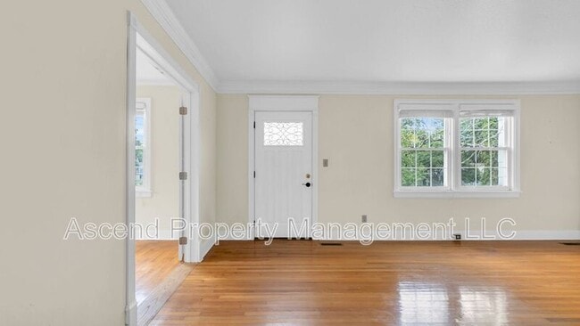 Building Photo - 406 Osborne Dr